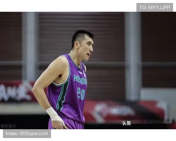 官方确认:山东高速中锋陶汉林手腕骨折,赛季报销 官方确认:山东高速中锋陶汉林手腕骨折,赛季报销